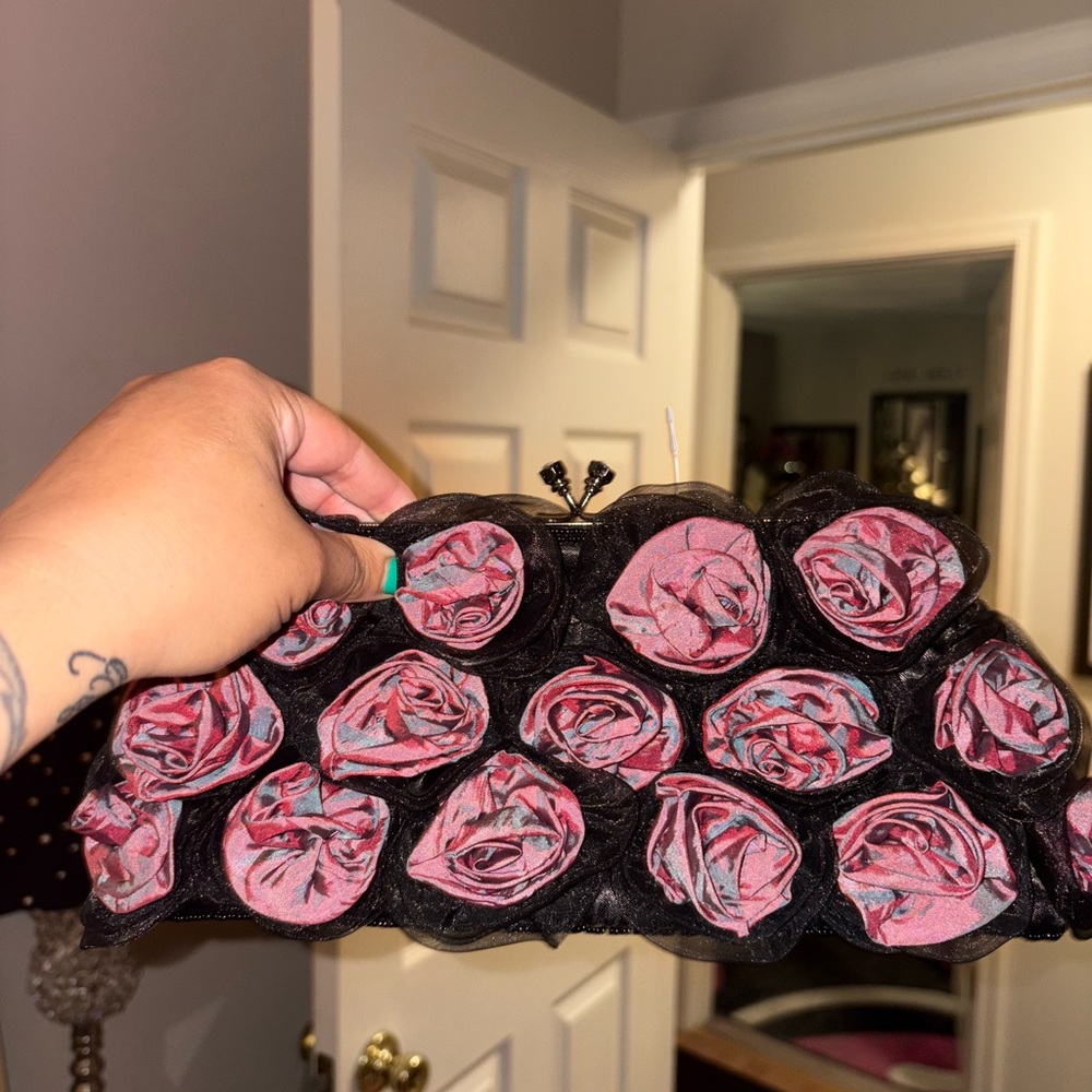 Elegant Black and Pink Floral Clutch